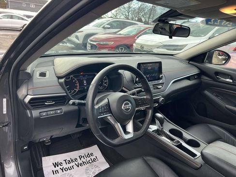 Used 2022 Nissan Altima 2.5 SR image 19