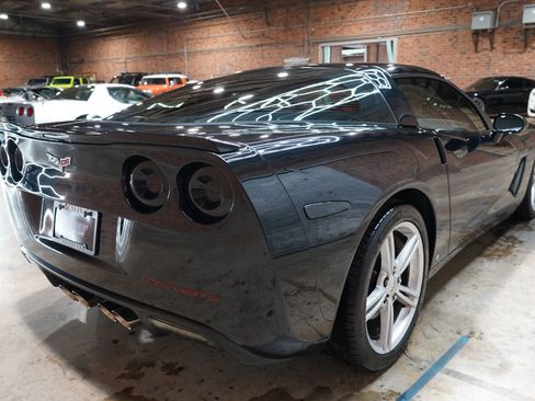 Used 2008 Chevrolet Corvette Coupe image 16
