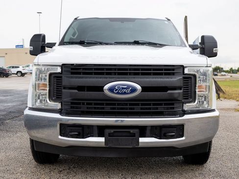 Used 2017 Ford F350 XL RWD image 2