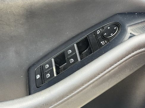 Used 2020 MAZDA MAZDA3 AWD Hatchback w/ Premium Pkg image 27