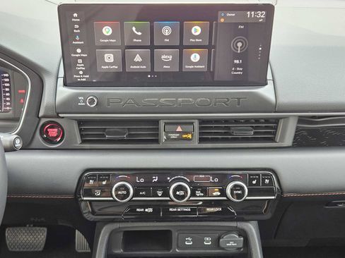 Certified 2026 Honda Passport TrailSport Elite image 16