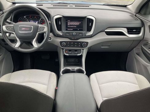 Used 2024 GMC Terrain SLE w/ Fleet Convenience Package AWD/4WD image 16