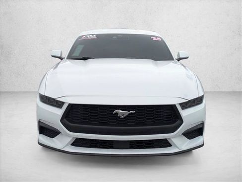 Certified 2025 Ford Mustang Coupe RWD image 2