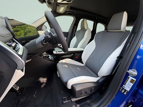 New 2026 BMW X1 xDrive28i w/ Technology Package AWD/4WD image 10