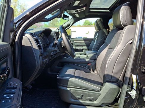 New 2026 RAM 2500 Limited AWD/4WD image 11