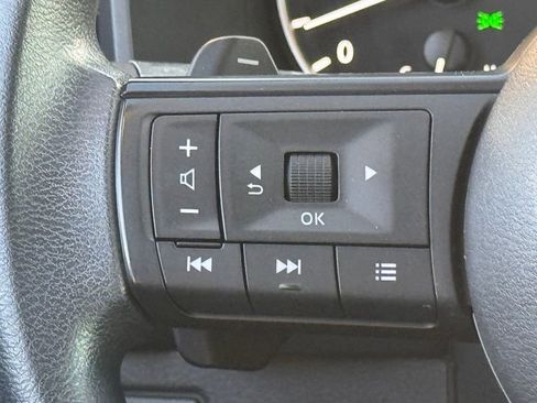 Certified 2023 Nissan Rogue S image 15