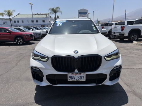 Used 2021 BMW X5 xDrive40i w/ M Sport Package AWD/4WD image 3