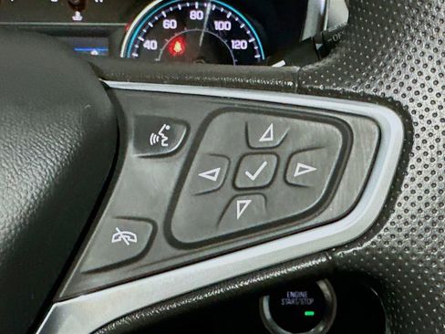 Used 2022 Chevrolet Equinox LS w/ LS Convenience Package AWD/4WD image 35