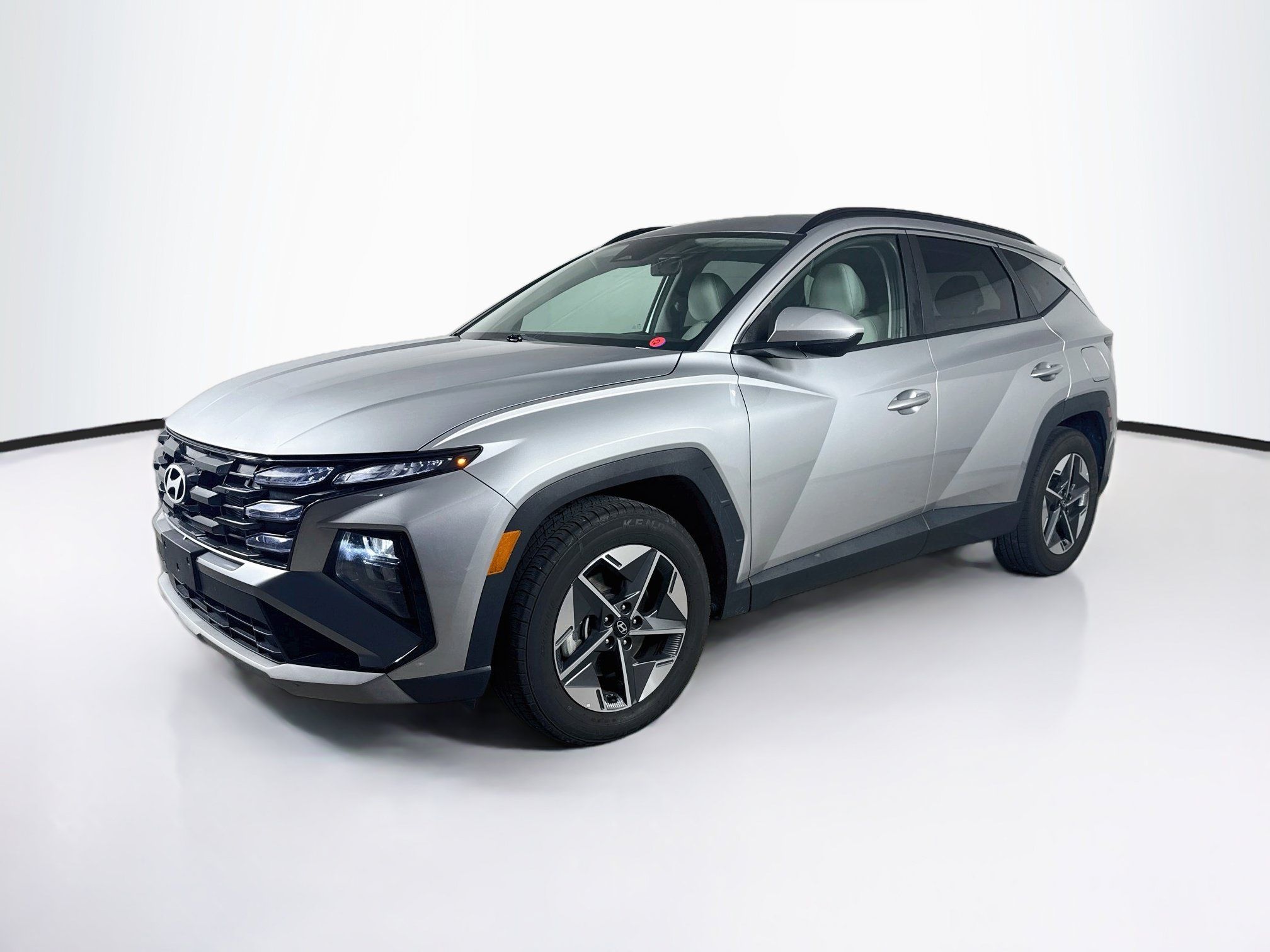 Used 2025 Hyundai Tucson SEL FWD image 4