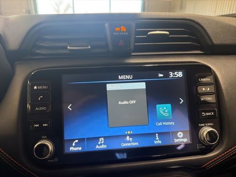 Certified 2025 Nissan Versa SR w/ Trunk Package image 25