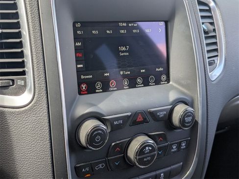 Used 2019 Dodge Durango SXT w/ 3rd Row Seating Group image 19