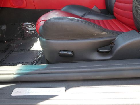 Used 2002 Ford Thunderbird RWD image 15