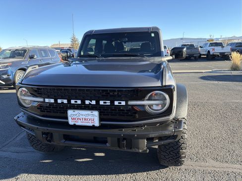 Used 2021 Ford Bronco Wildtrak image 2