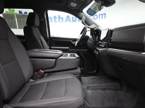 Used 2024 Chevrolet Silverado 1500 LT w/ Protection Package AWD/4WD image 9
