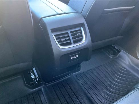 Used 2024 Chevrolet Blazer LT w/ Midnight/Sport Edition image 27