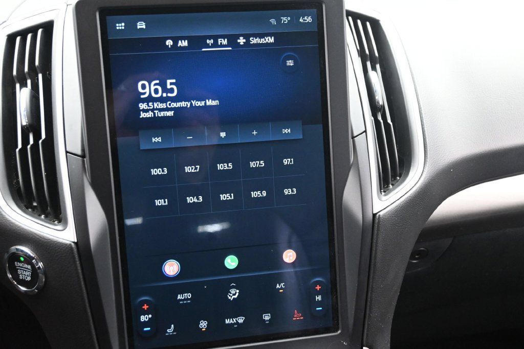 Used 2024 Ford Edge SEL AWD/4WD image 19
