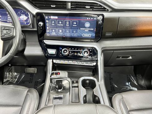 Used 2024 GMC Sierra 1500 Denali w/ Denali Reserve Package AWD/4WD image 21