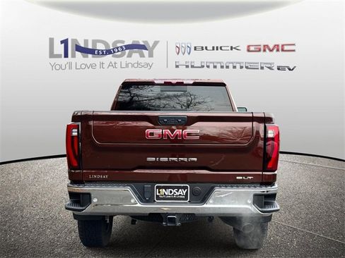 Certified 2024 GMC Sierra 2500 SLT w/ SLT Premium Package image 3