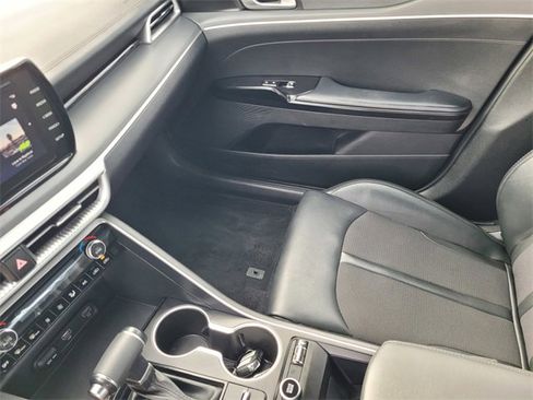 Used 2024 Kia K5 GT-Line w/ GT-Line Premium Package image 12