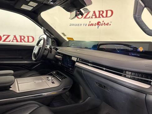 Used 2025 Lincoln Navigator L Reserve w/ Jet Appearance Package image 17