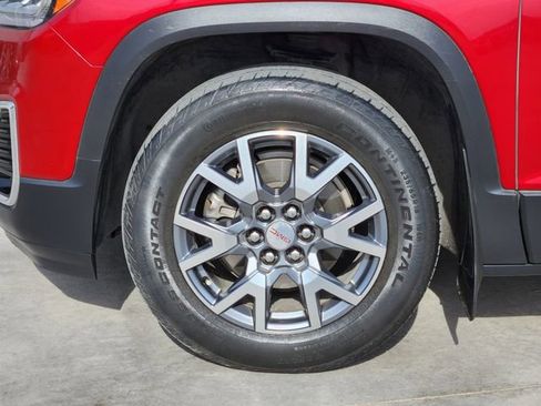 Used 2023 GMC Acadia SLT w/ Preferred Package image 11