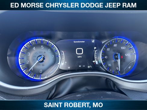 New 2027 Chrysler Pacifica Select AWD/4WD image 14