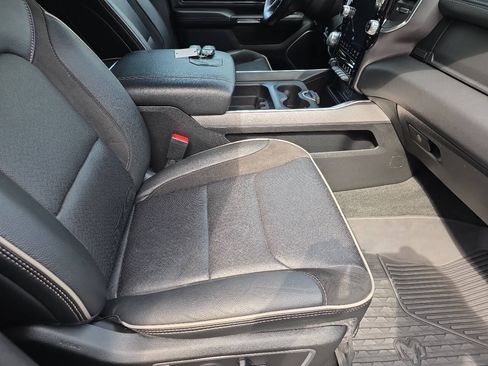 Used 2023 RAM 1500 Laramie AWD/4WD image 25