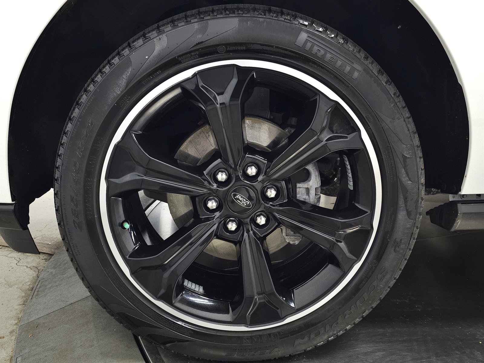 Used 2024 Ford Expedition Limited AWD/4WD image 14