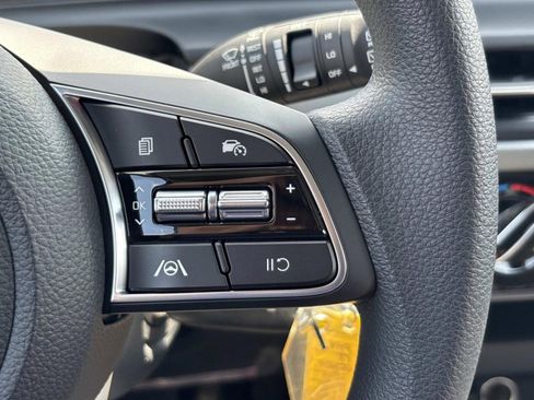 New 2026 Kia Seltos LX image 23