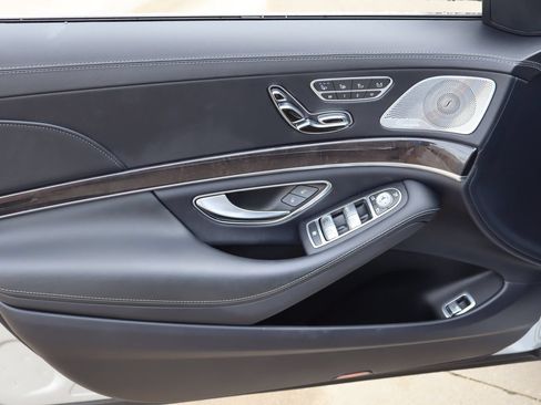 Used 2019 Mercedes-Benz S 63 AMG S 4MATIC Sedan image 19
