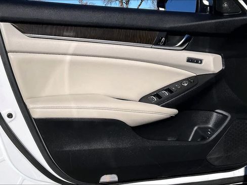 Used 2021 Honda Accord EX-L image 20