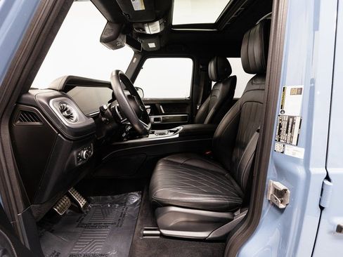 Used 2025 Mercedes-Benz G 550 image 8