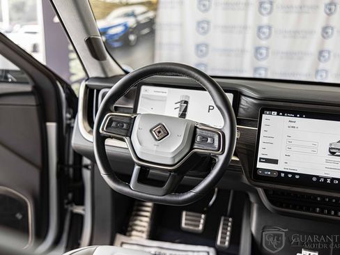 Used 2024 Rivian R1S Adventure image 38