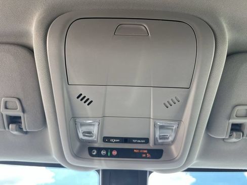 Used 2024 Chevrolet Equinox LT w/ LPO, Floor Liner Package FWD image 40