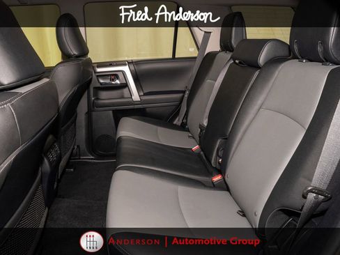 Certified 2024 Toyota 4Runner SR5 Premium AWD/4WD image 8