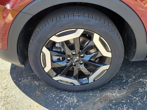 Used 2024 Kia Telluride S w/ S Sunroof Package AWD/4WD image 6
