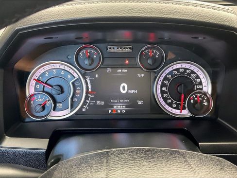 Used 2019 RAM 1500 Laramie AWD/4WD image 21