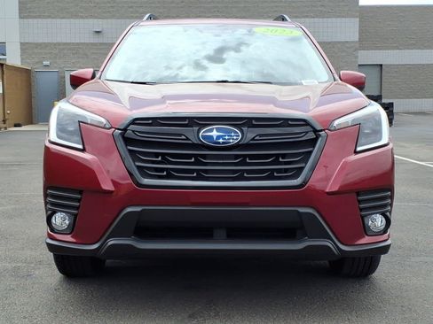 Certified 2023 Subaru Forester Premium AWD/4WD image 2