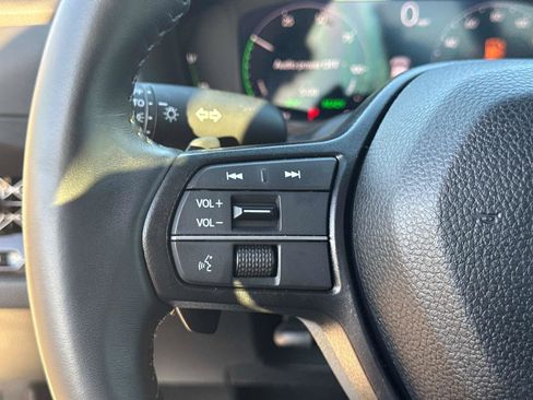 Certified 2025 Honda Accord Sport image 30