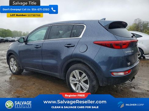 Used 2018 Kia Sportage LX FWD image 3