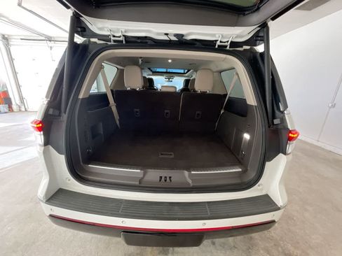 Used 2022 Lincoln Navigator L Reserve AWD/4WD image 25