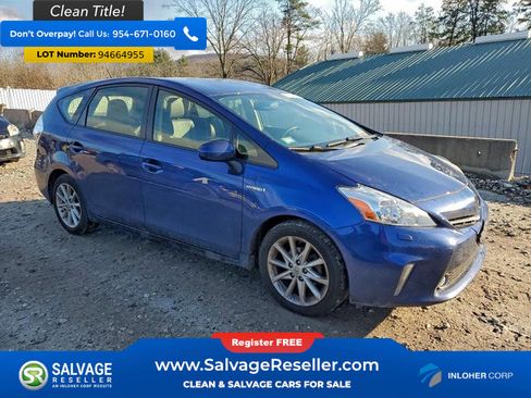 Used 2012 Toyota Prius V image 5