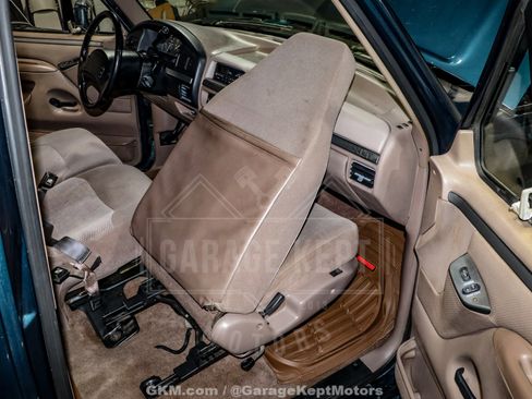 Used 1995 Ford F250 XLT image 78