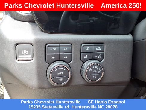Certified 2022 Chevrolet Silverado 1500 LT Trail Boss w/ LT Trail Boss Premium Package AWD/4WD image 15