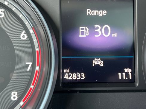 Used 2021 Volkswagen Atlas SE image 26