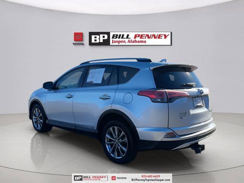 Used 2016 Toyota RAV4 Limited image 3