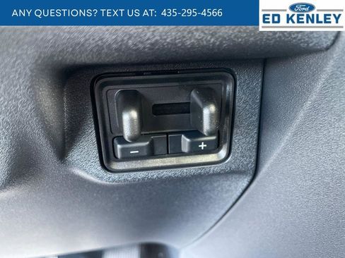 New 2025 Ford Expedition Max Active image 15