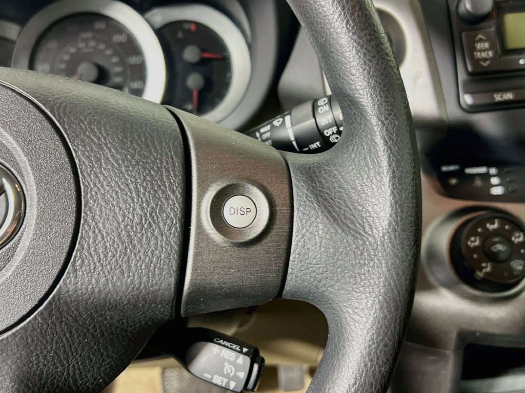 Used 2012 Toyota RAV4 FWD w/ Value Pkg image 19