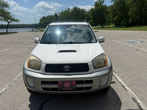 Used 2003 Toyota RAV4 2WD w/ Sport Pkg image 2