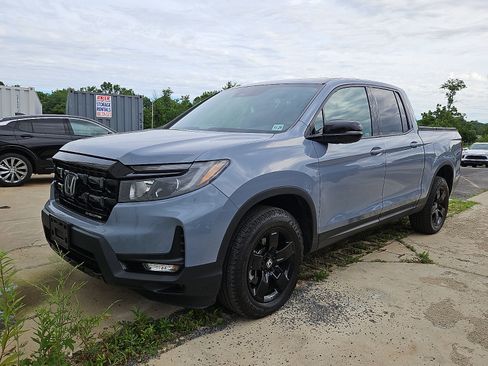 Used 2024 Honda Ridgeline Black Edition image 3
